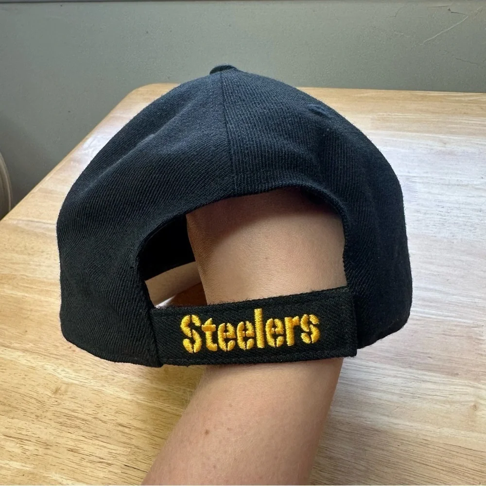 Pittsburgh Steelers Hat Cap Strap back 47 Black Men's Embroidered, Gold '47 NFL